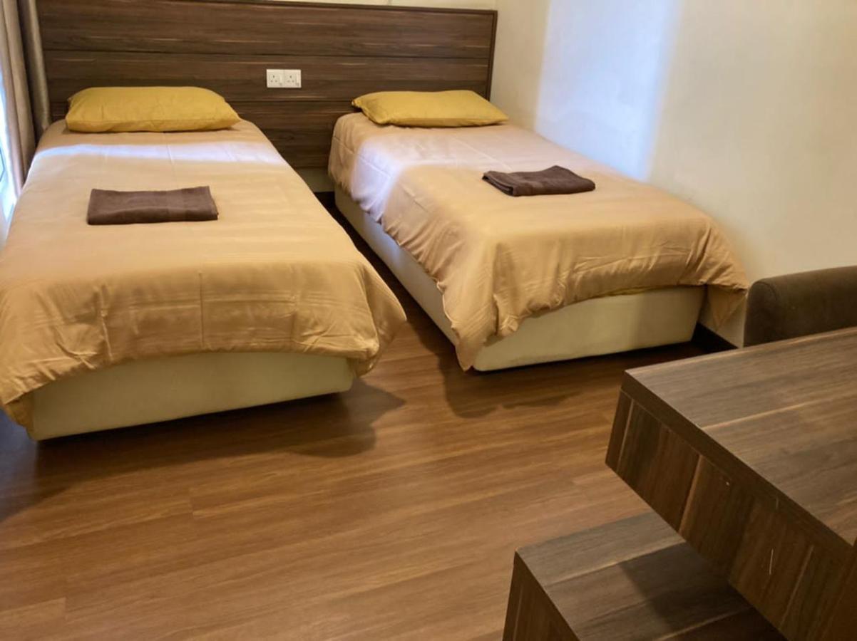 Apartments & Free Access To Waterpark At B Lagoon Melaka Экстерьер фото